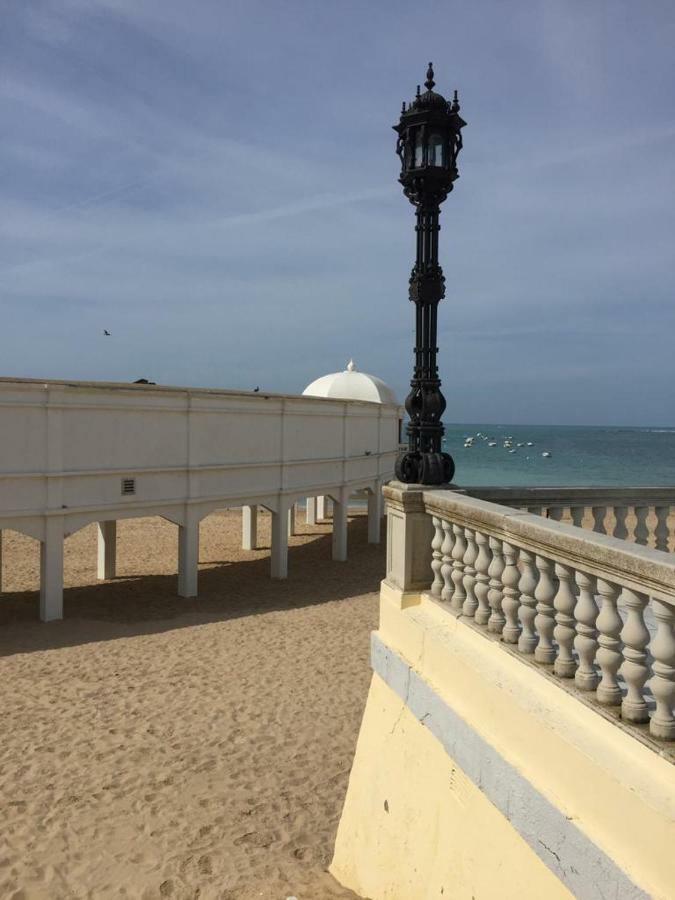 Apartamento Balneario Playa Caleta Cádiz Kültér fotó